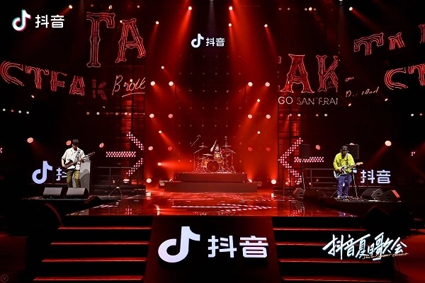 我们怎样正确网上交友？